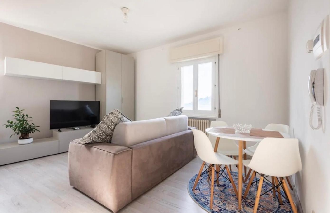 Assenza Lake Front Sweet Apartment Brenzone sul Garda Bagian luar foto