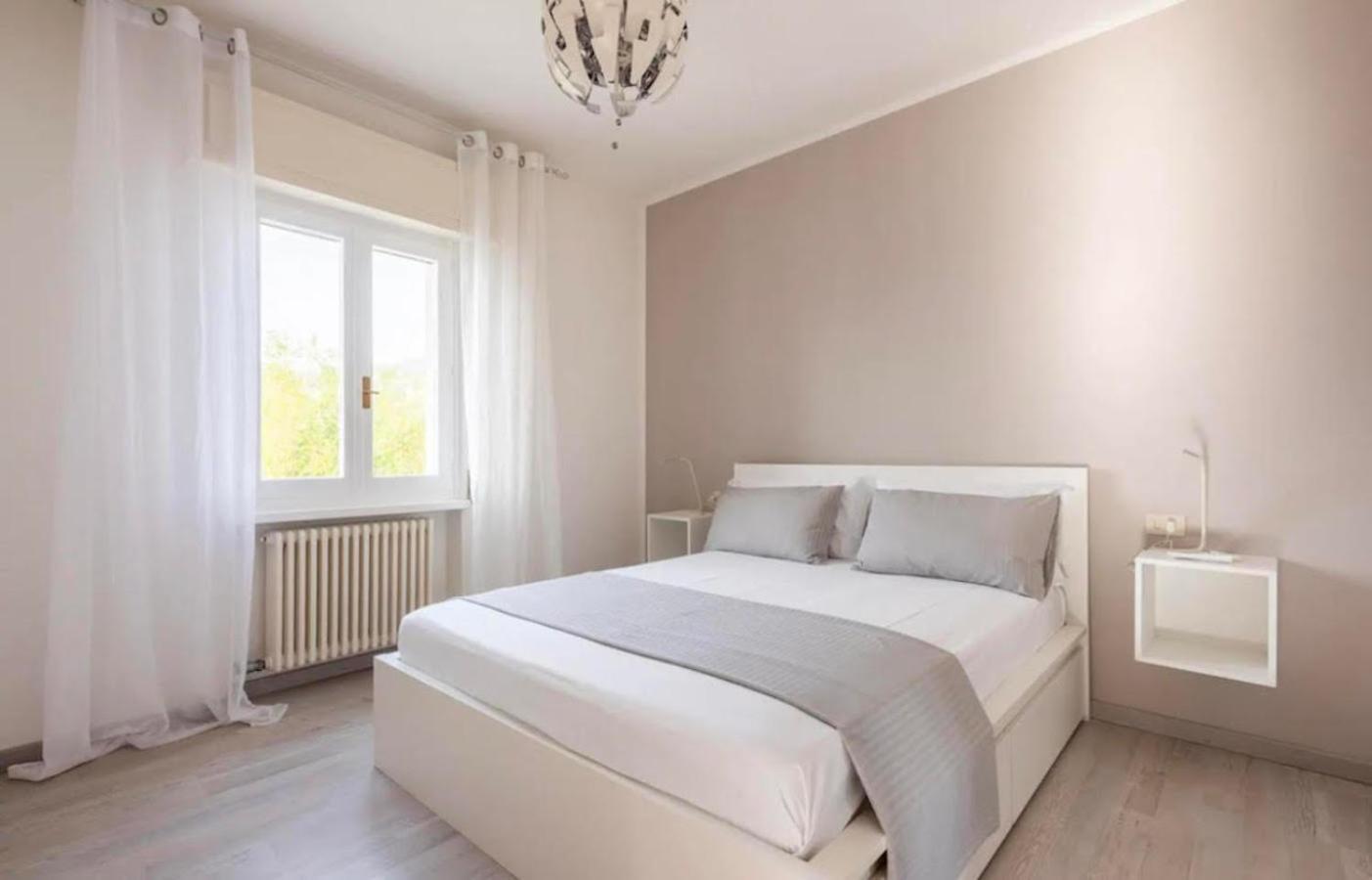 Assenza Lake Front Sweet Apartment Brenzone sul Garda Bagian luar foto